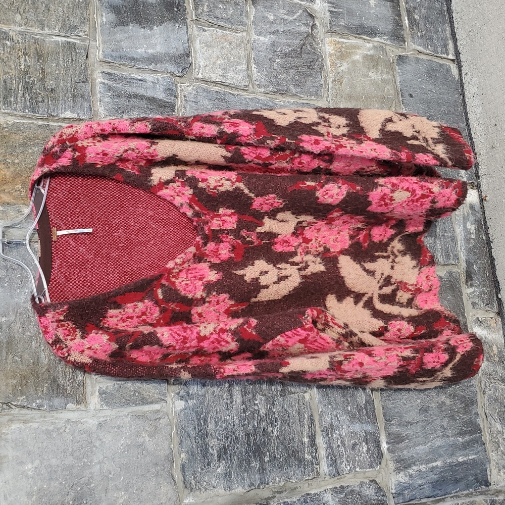 Free People Pink and Brown Primrose Floral Tunic Sweater Large